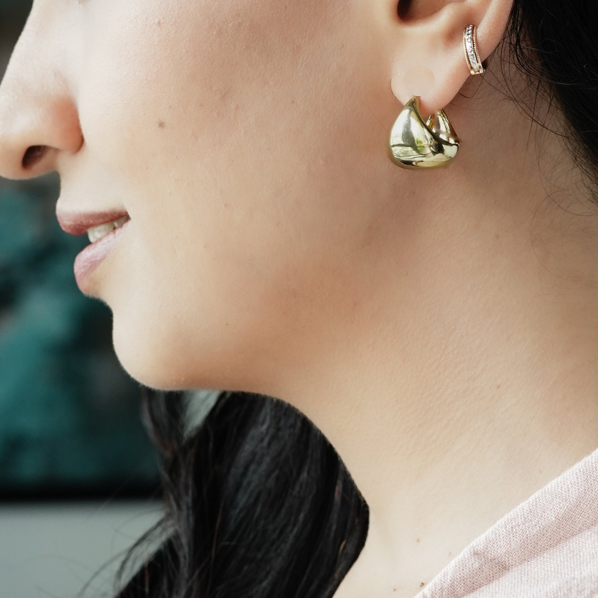 Lumi Curve Hoops
