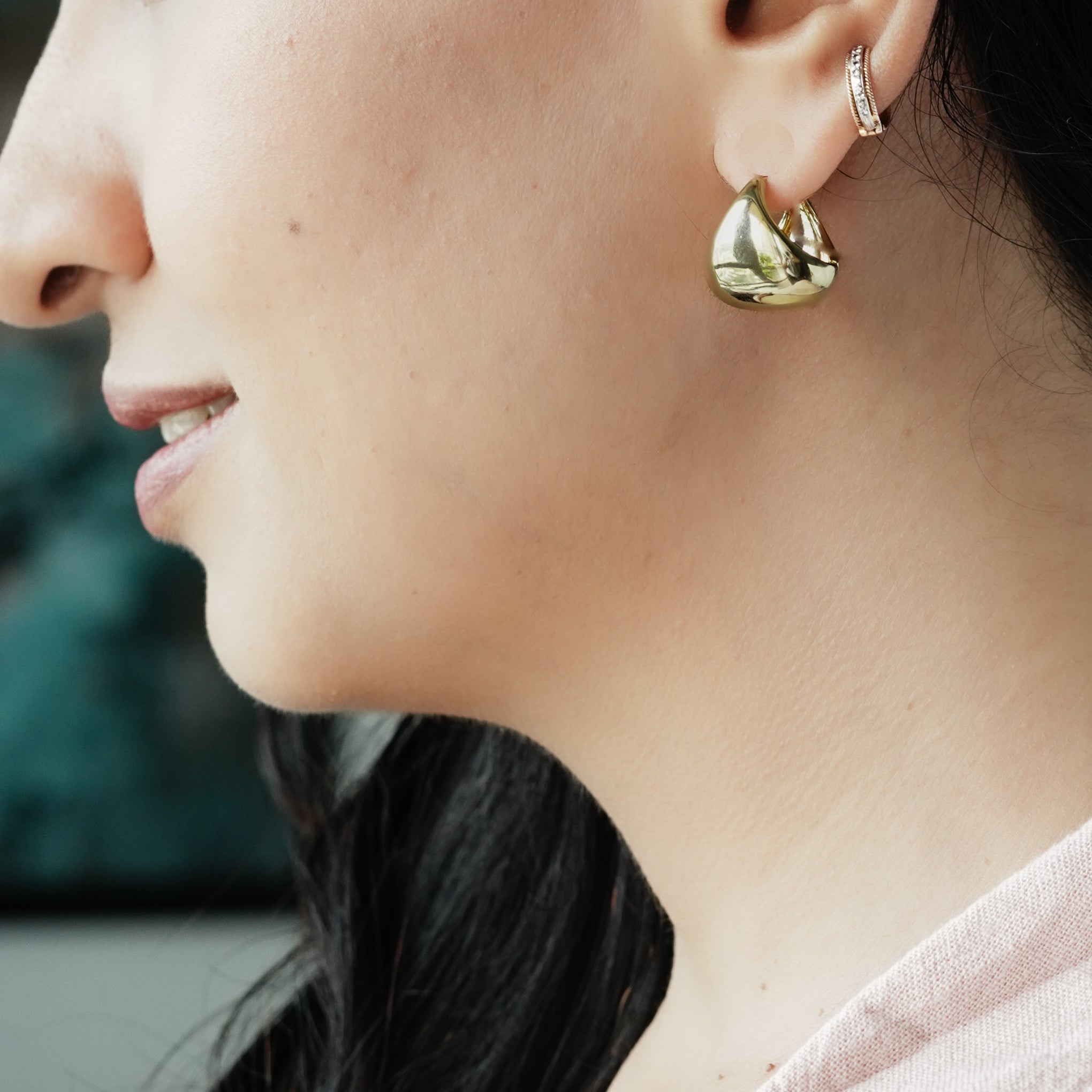 Lumi Curve Hoops