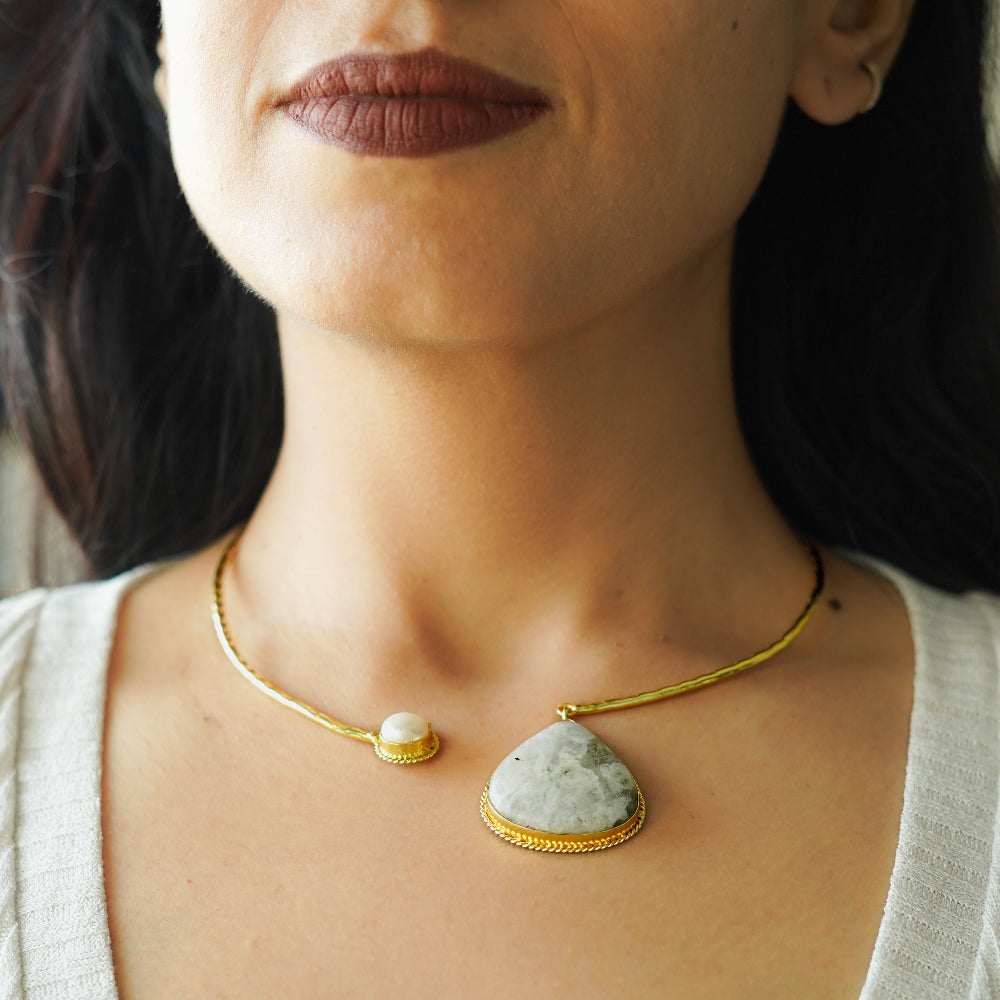 Mystic Moonstone Hasli