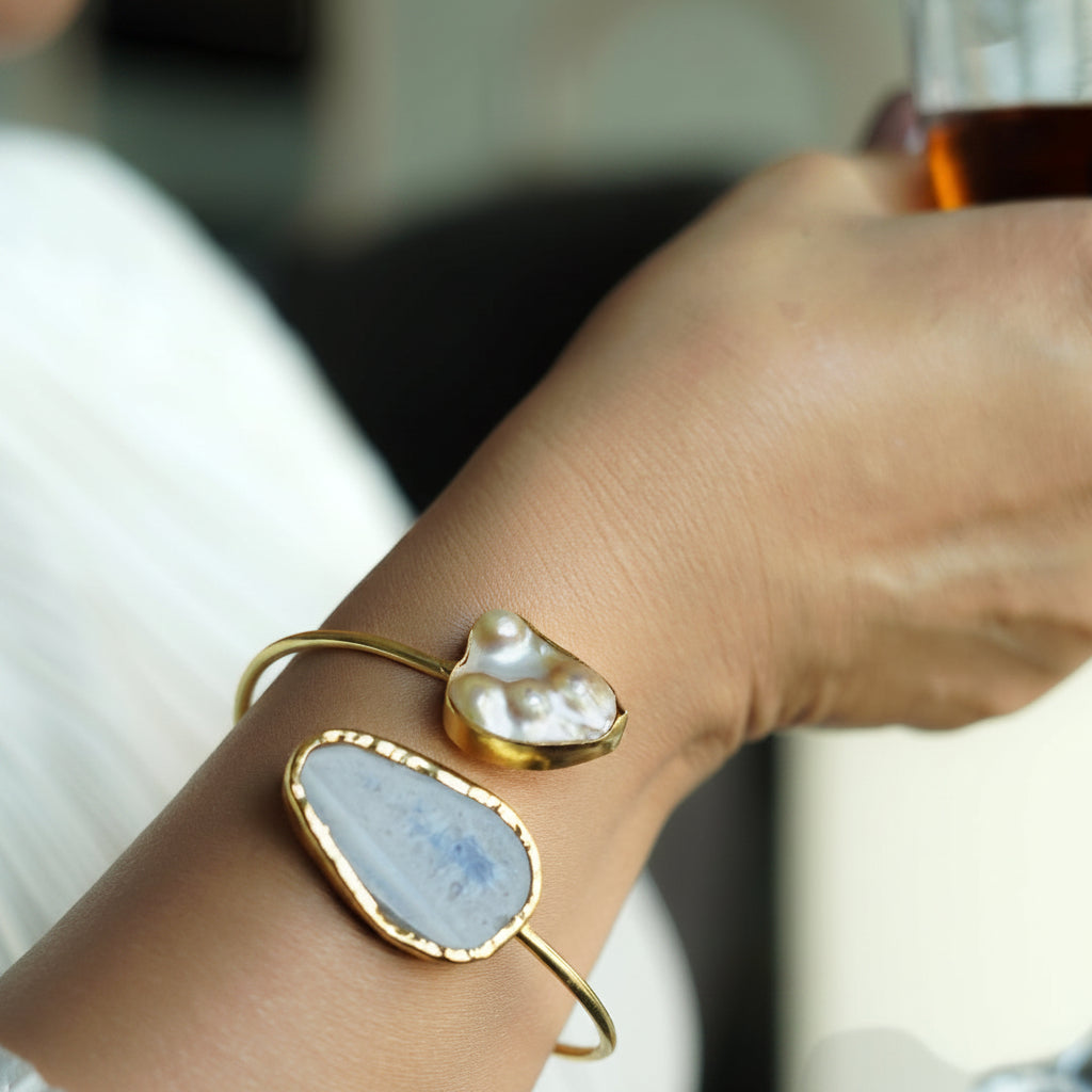 The Solara Agate & Pearl Kada