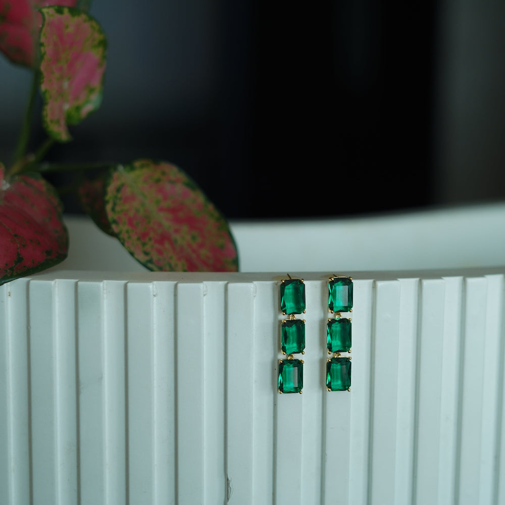 The Emerald Column Earrings