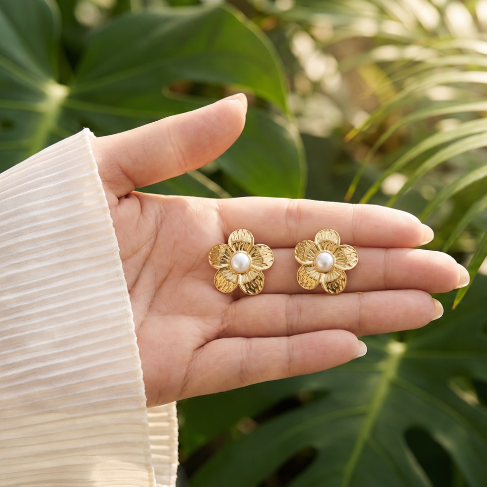 Aurelia Bloom Studs