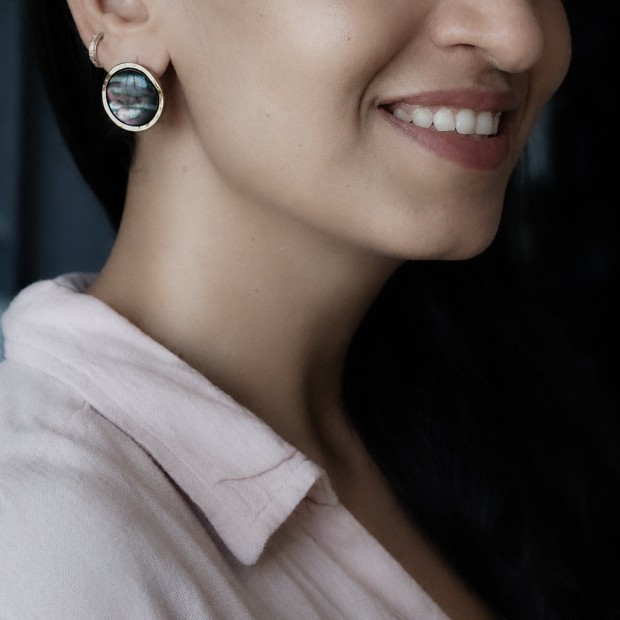 Nebula Round Studs