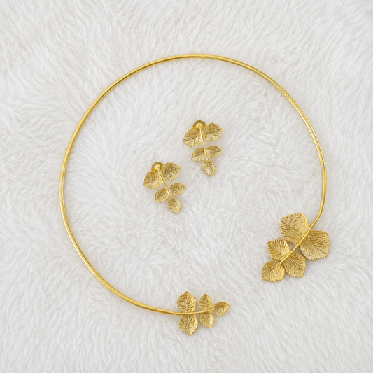 The Laurel Leaf Choker Set