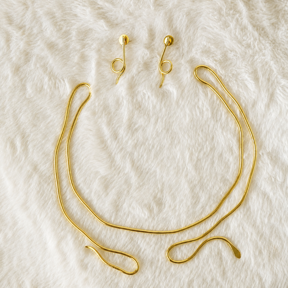 The Liana Serpentine Necklace