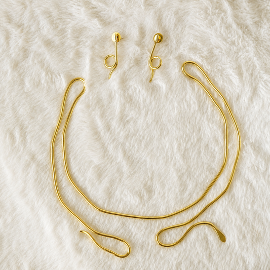 The Liana Serpentine Necklace