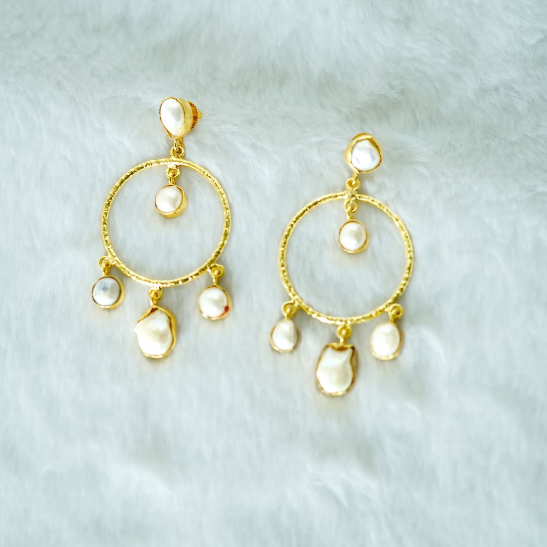 Isla Pearl Hoops