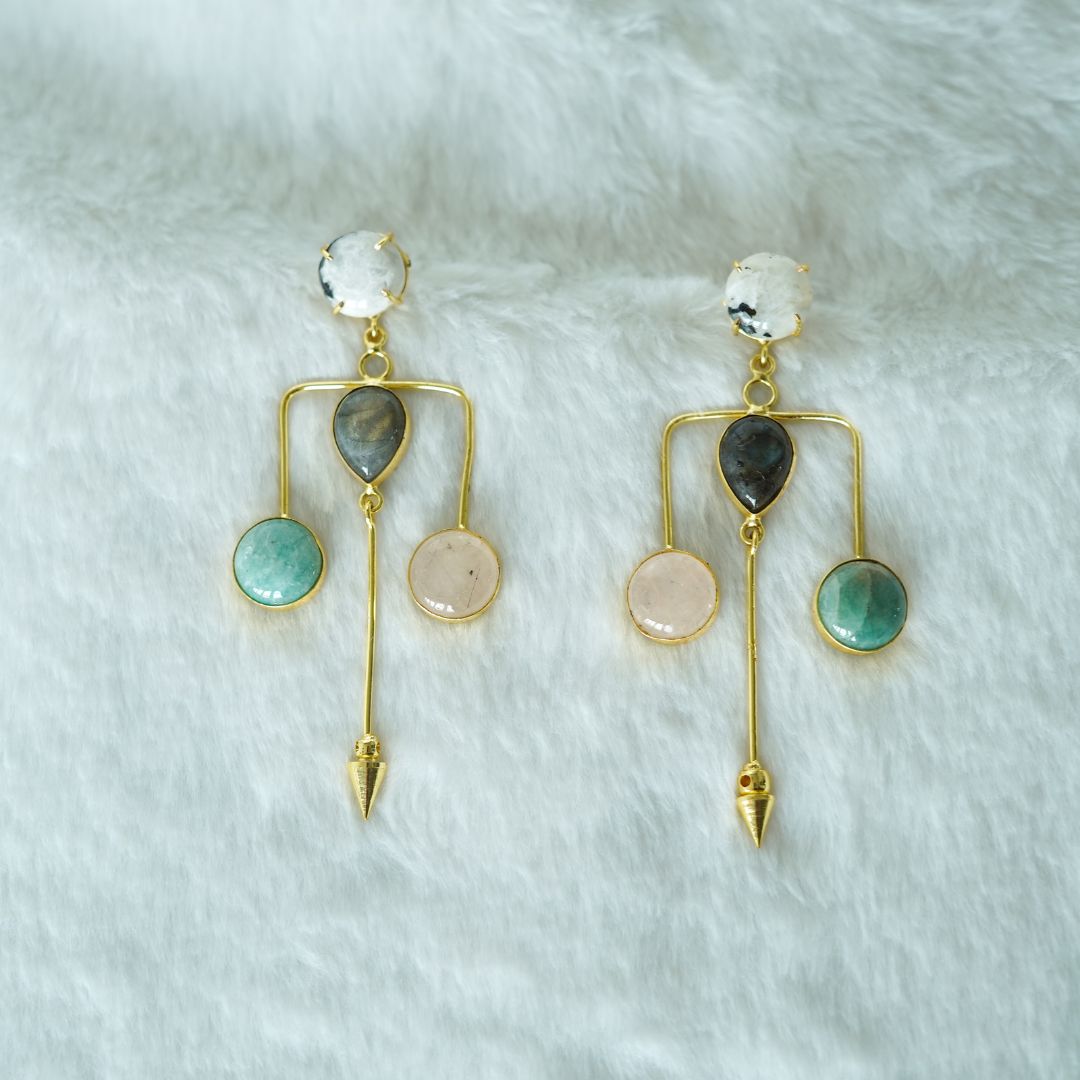 Nora Line Earrings