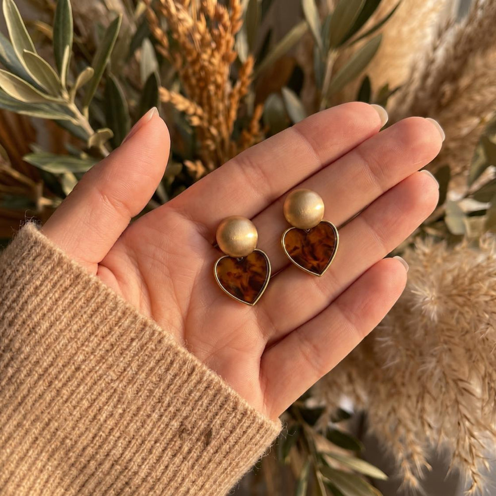 Amber Heart Drops