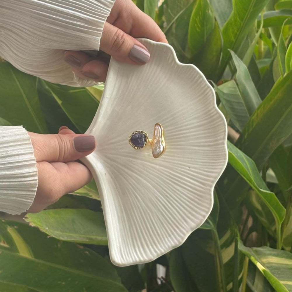 The Aria Lustre Baroque & Amethyst